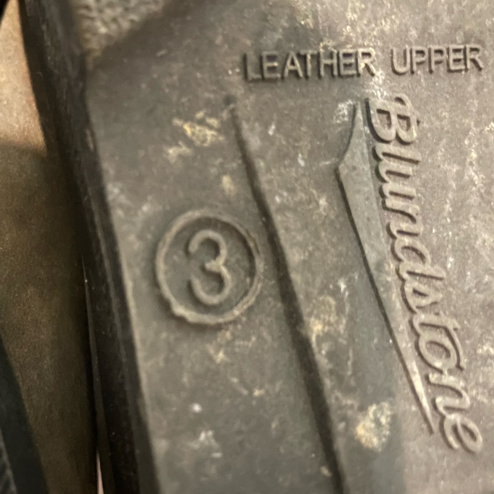 Blundstone Chelsea Boots - Picture 5 of 5